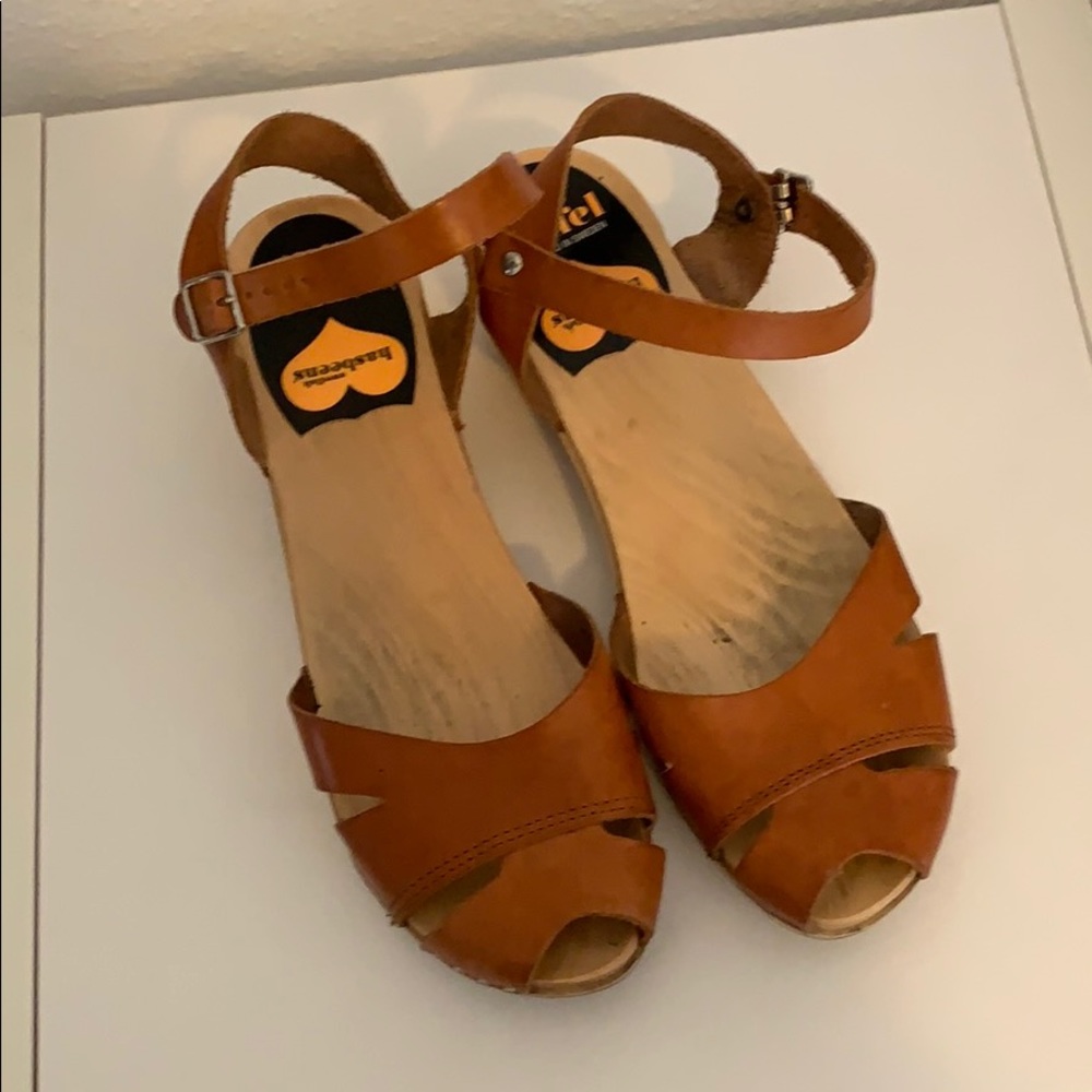 Toffel peep toe clog